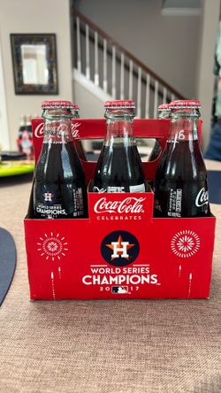 6 pack Coca Coal Houston World Series Champions 2017