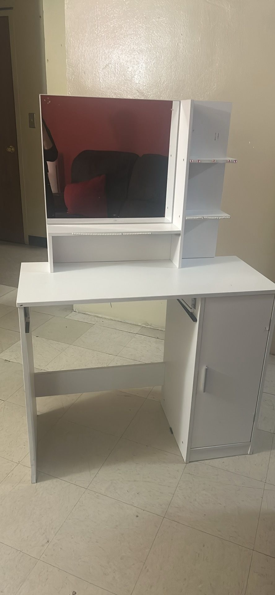 Vanity Mirror