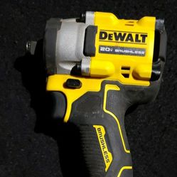 DeWalt DCF921 20V Brushless 1/2" Cordless Impact Wrench