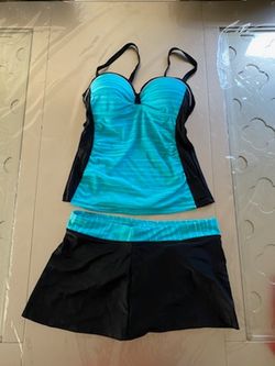 Bathing suit/traje de baño