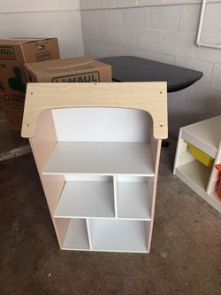 Kids Bookshelf