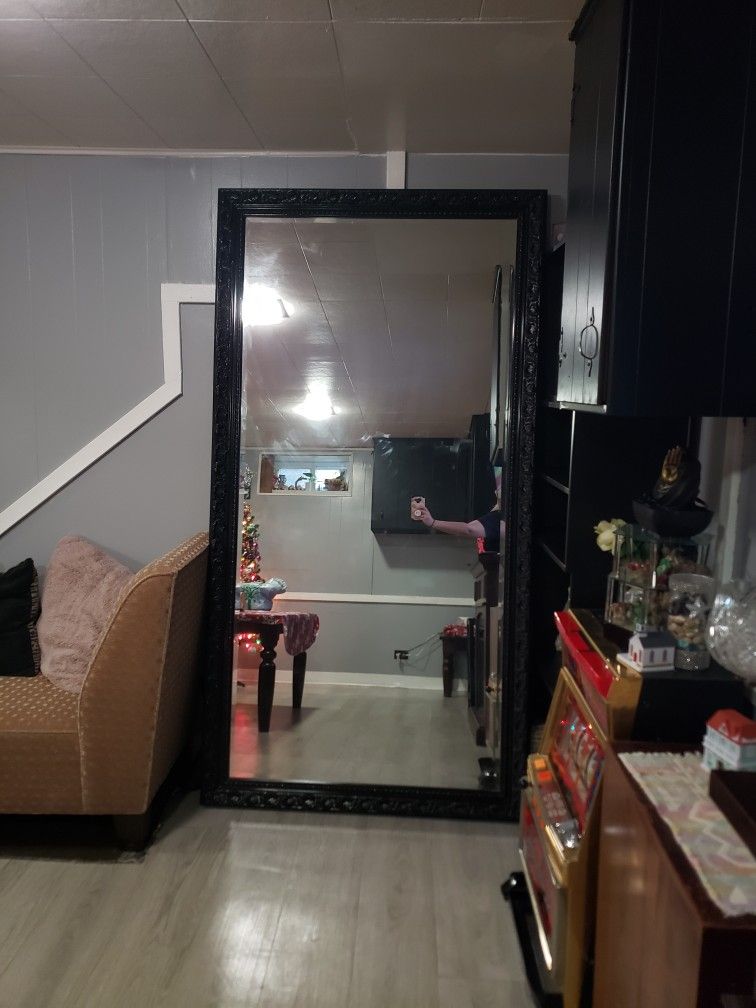 HUGE MIRROR