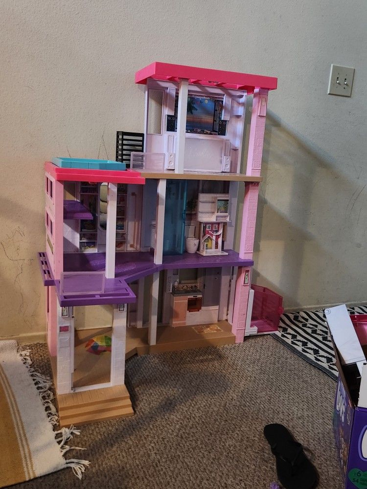 Barbie House