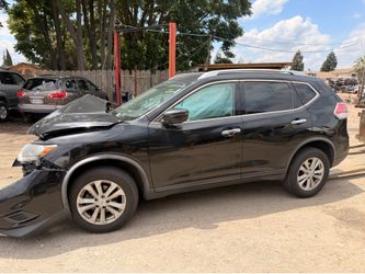 2016 Nissan Rogue AWD 4cyl ***for parts only***