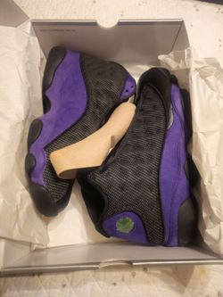 Jordan 13s  size 8.5