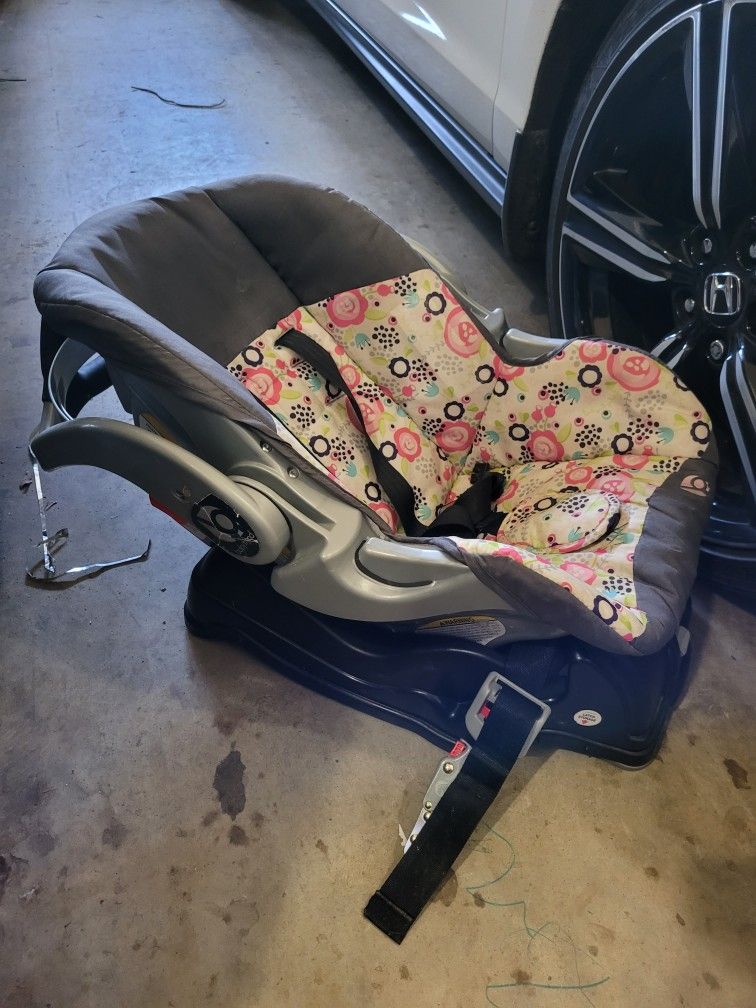 Stroller and Car Seat Set Baby Trend