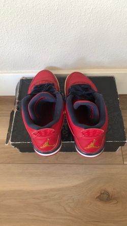 Jordan 4 retro se