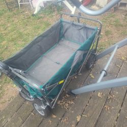 Collapsible Folding Outdoor Utility Garden Wagon Like New 