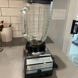 Vintage Sears Deluxe 8 Speed Blender - Glass And Chrome Bottom- Works Great