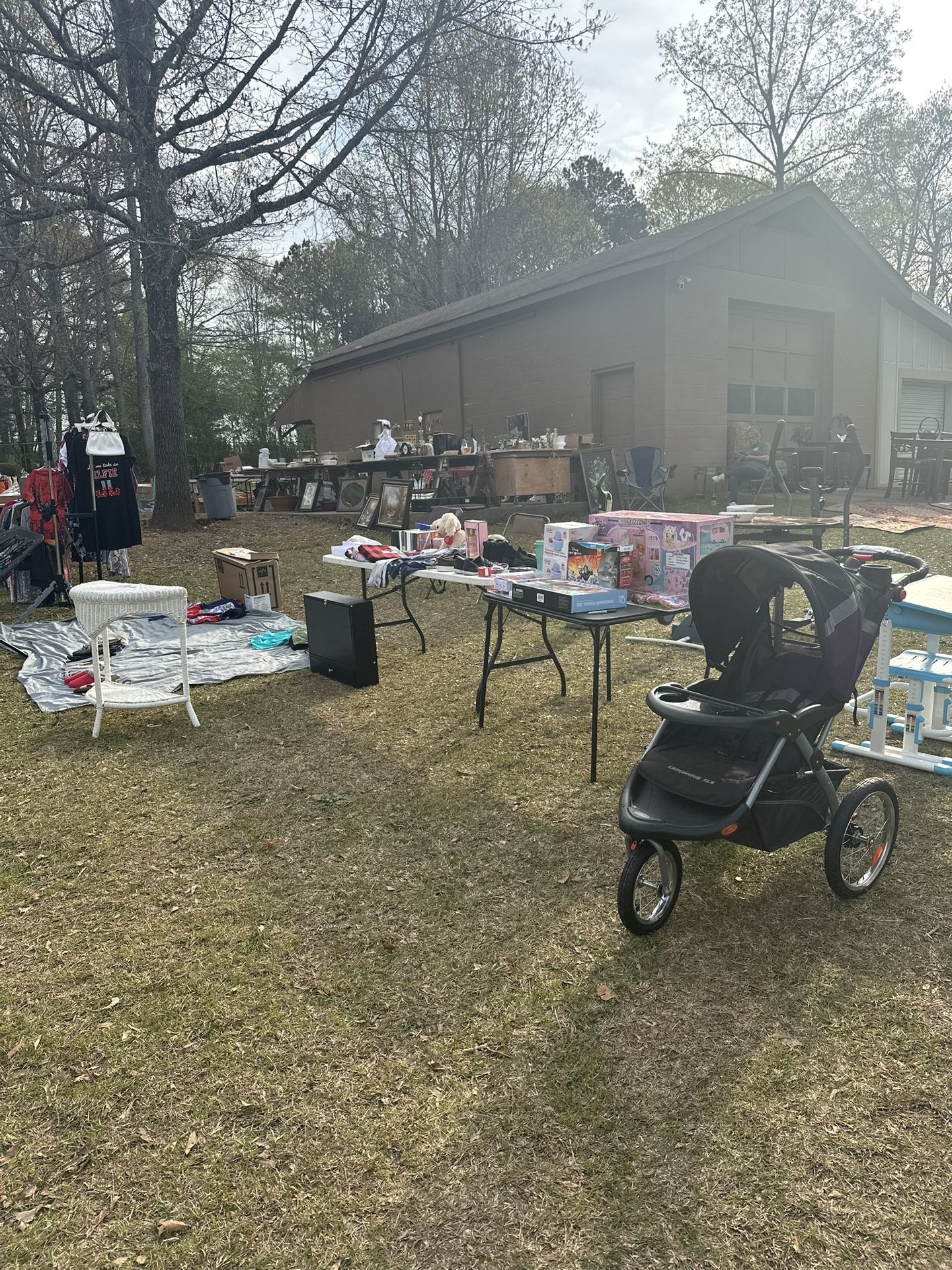 Massive Yard Sale Today Only 10 Am To 4pm 3445 highway 20 w Hampton