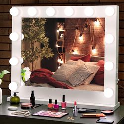 Hollywood Vanity Mirror w/ lights 