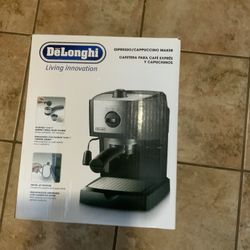 Delonghi EC-155 Bar Pump Coffee Espresso and Capuccino Maker $30
