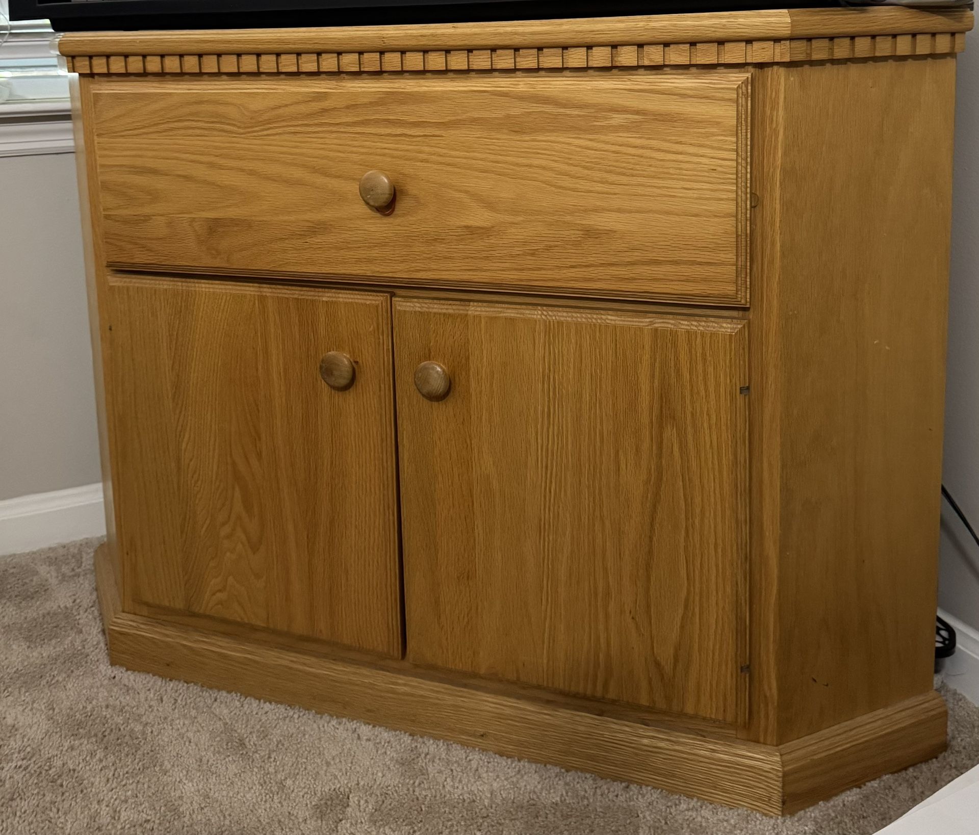 Corner Dresser Chest