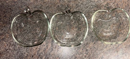Apple glass set of 3
