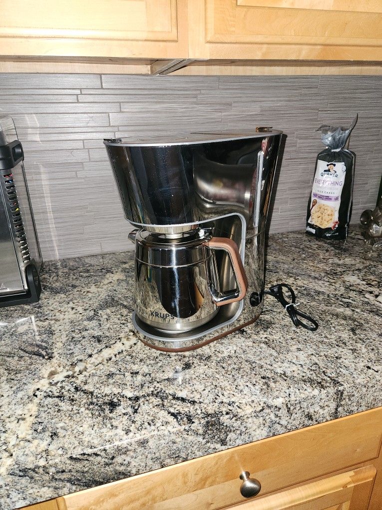 Krups KT600 Silver Stainless Drip Coffee Maker Machine 10 Cup Thermal Carafe