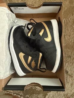 Jordan 1 Mid - size 5c