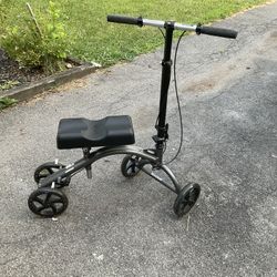 Drive 4 Wheel Knee Scooter