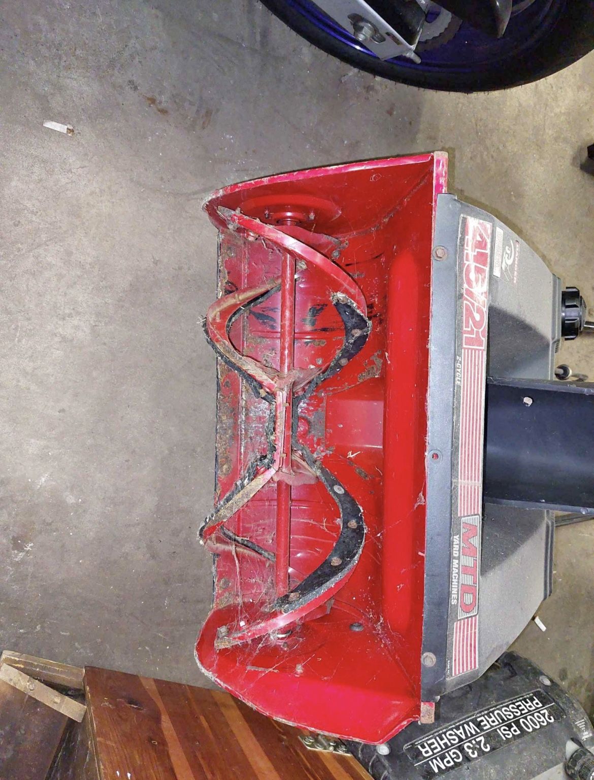 MTD 21" snowblower