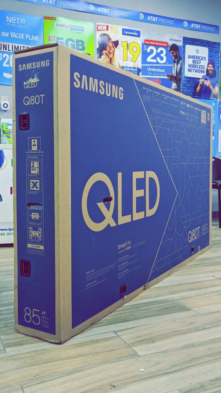 Samsung 85 inch - QLED - Q80T Series - 2160p - Smart - 4K UHD TV with HDR - Brand New in Box - Retails for $3799+Tax !! $50 DOWN / $50 WEEKLY !!