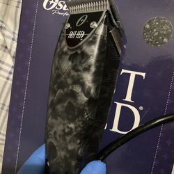 Fast Feed Oster Clippers