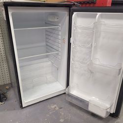 Two Mini Fridge 