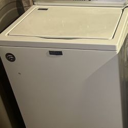 MAYTAG WASHER
