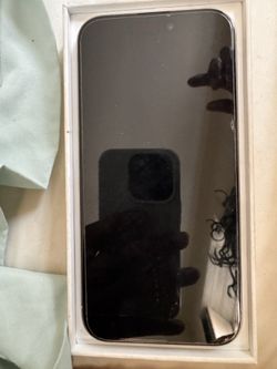 Iphone 15 Pro - Spectrum