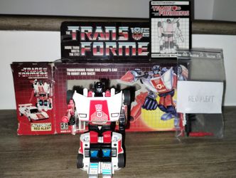 1985 Vintage Transformers Red Alert Action Figure With Box Complete 