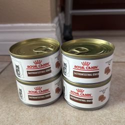 Royal Canin Cat Food