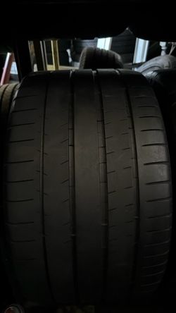 Michelin 305/30/20 Pair 
