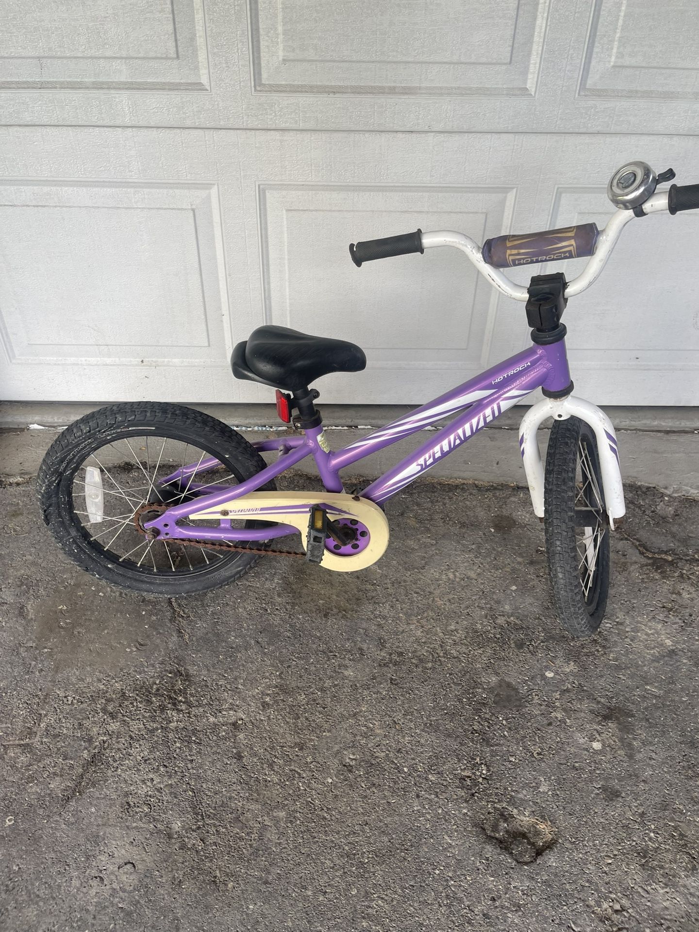 Kids Purple Specialized 2 Wheel Bike