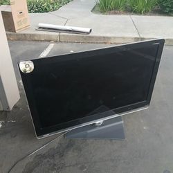 60 Inch Quattron