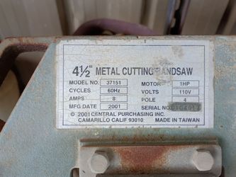 Central Machinery 4½" Horizontal/Vertical Metal Cutting Bandsaw (Model 37151).