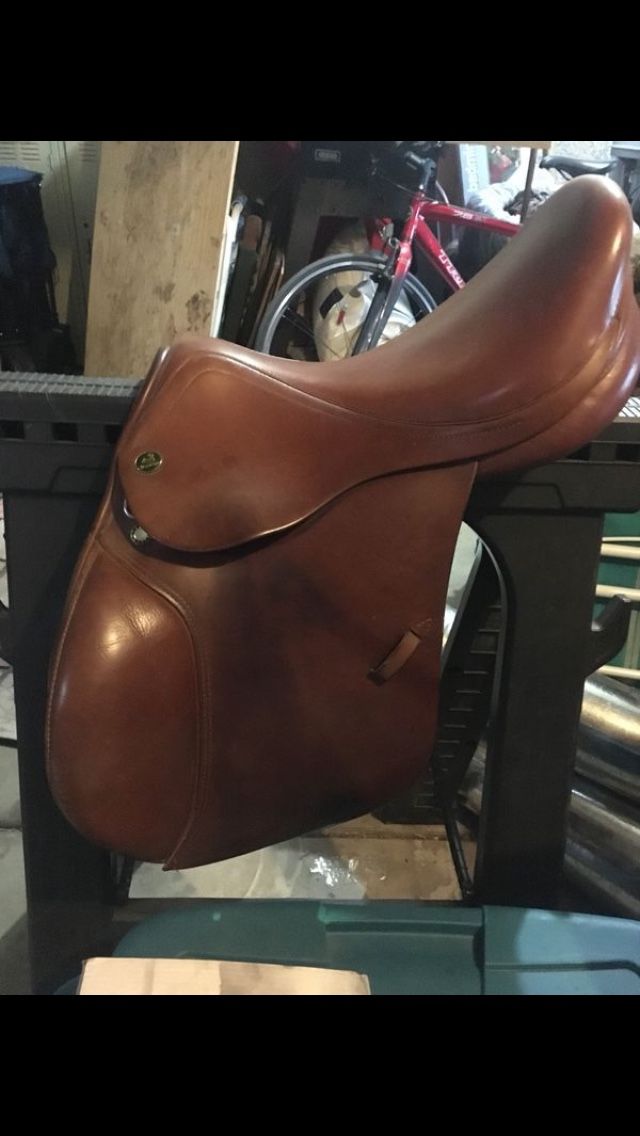 Prestige pony saddle W 15 inch seat