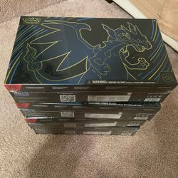 Mega Charizard Ultra Premium Collection