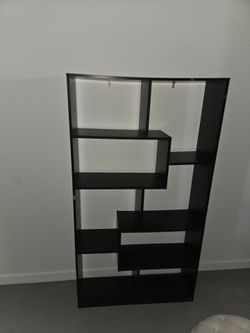 Modern book shelf