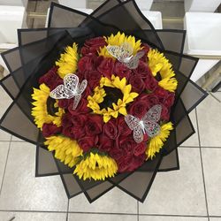 Beautiful Bouquets Ramos Buchón For any occasion Birthday anniversary Valentine