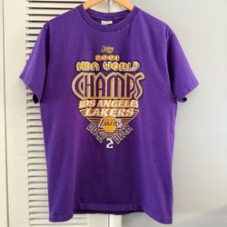 Vintage 2001 Los Angeles LAKERS NBA World Champs Back 2 Back T-shirt