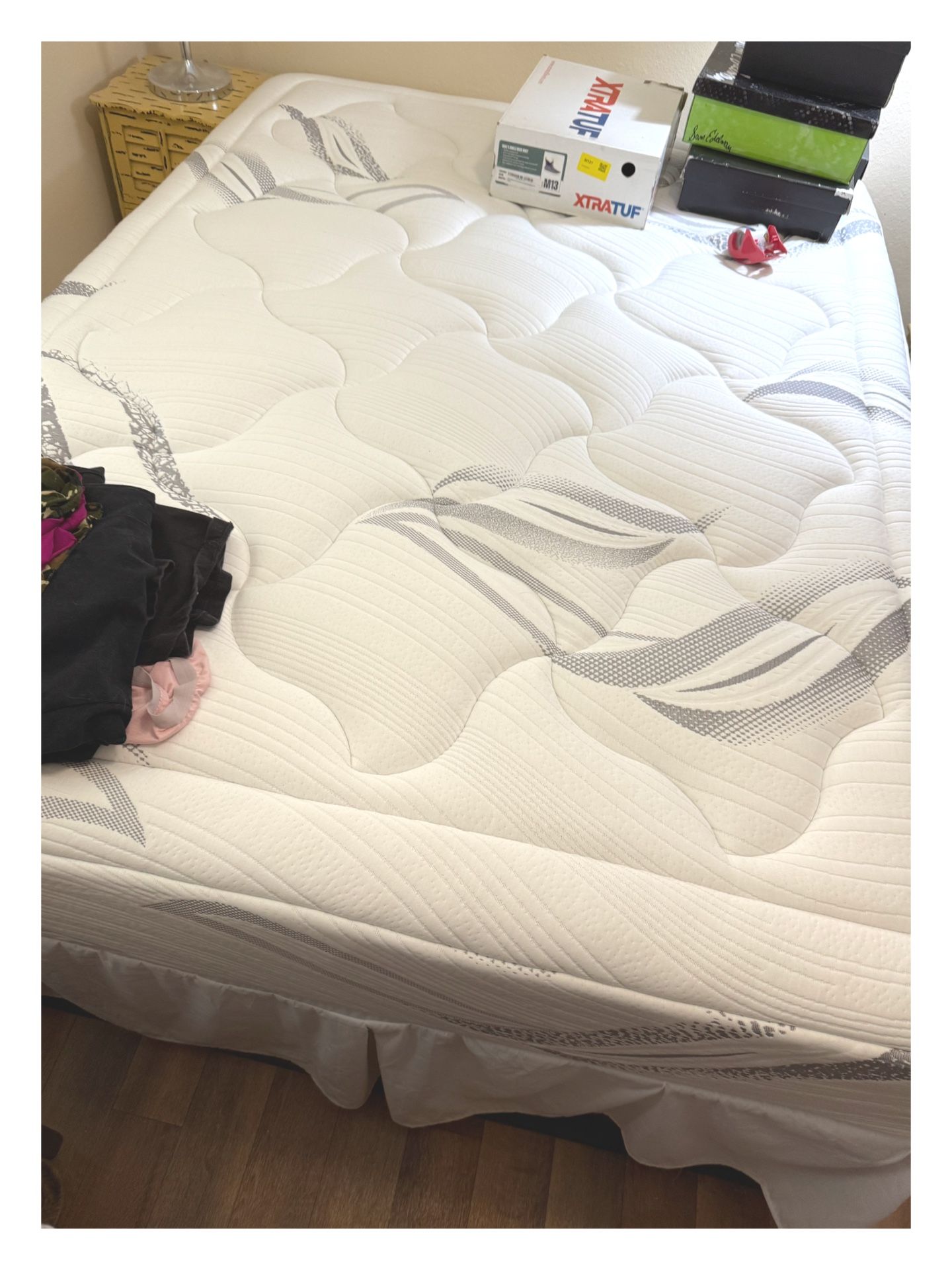 Full Size Mattress and Steel Foundation LIKE NEW