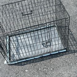 19x30x21”h Like New Dog Cage 