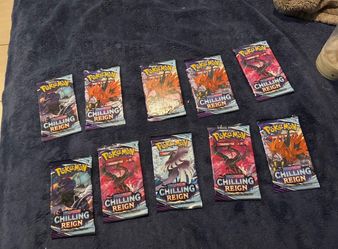 10 Pokemon Booster Packs Chilling Reign NEW SEALED