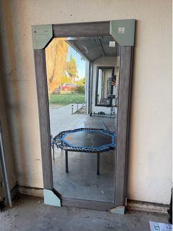 New big mirror measurements in picture