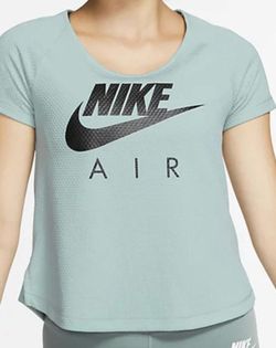 J NIKE Wmns Air Short Sleeve size large used