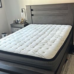 Ashley Furniture Brinxton Queen