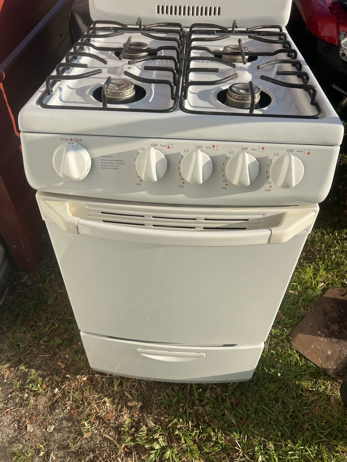 small stove gas 24 inch used work good 