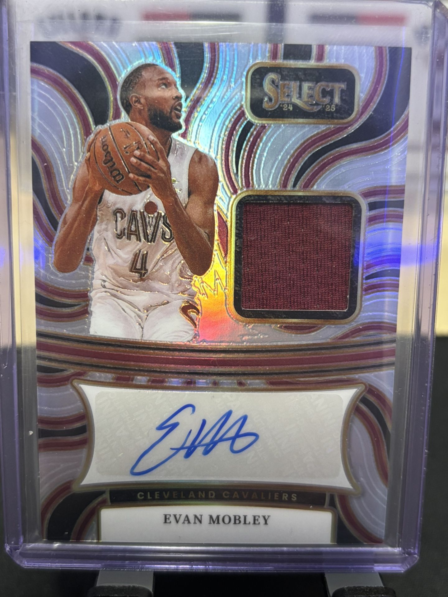 2024-25 Panini Select Evan Mobley Game-Used Patch Auto Silver Prizm /199