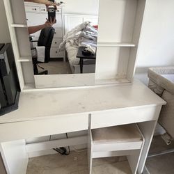 Make Up Vanity