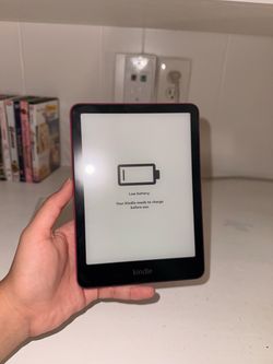 Amazon Kindle E-Reader in Pink