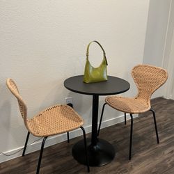 Table With Chairs (Perfect Condition)