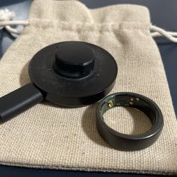 Oura ring 2 - Size 13 Gently Used